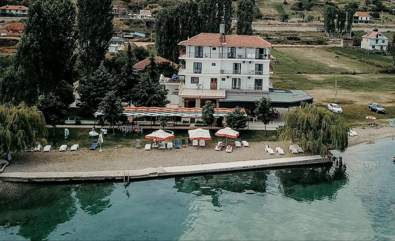 Hotel Victoria Pogradec Exterior photo